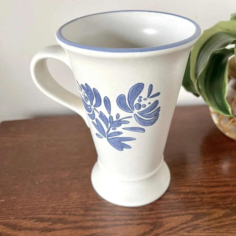 PFALTZGRAFF YORKTOWNE TALL LATTE MUG